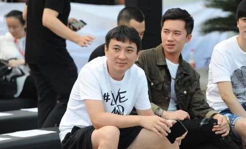 圈内知情人爆料李现女友,神秘女友身份引热议 第3张 圈内知情人爆料李现女友,神秘女友身份引热议 第3张